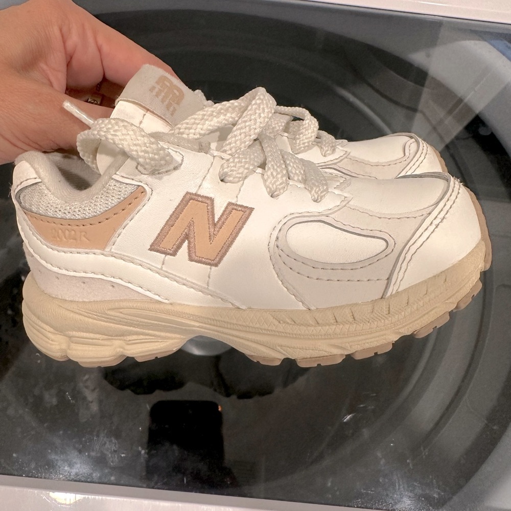New Balance toddler size 8